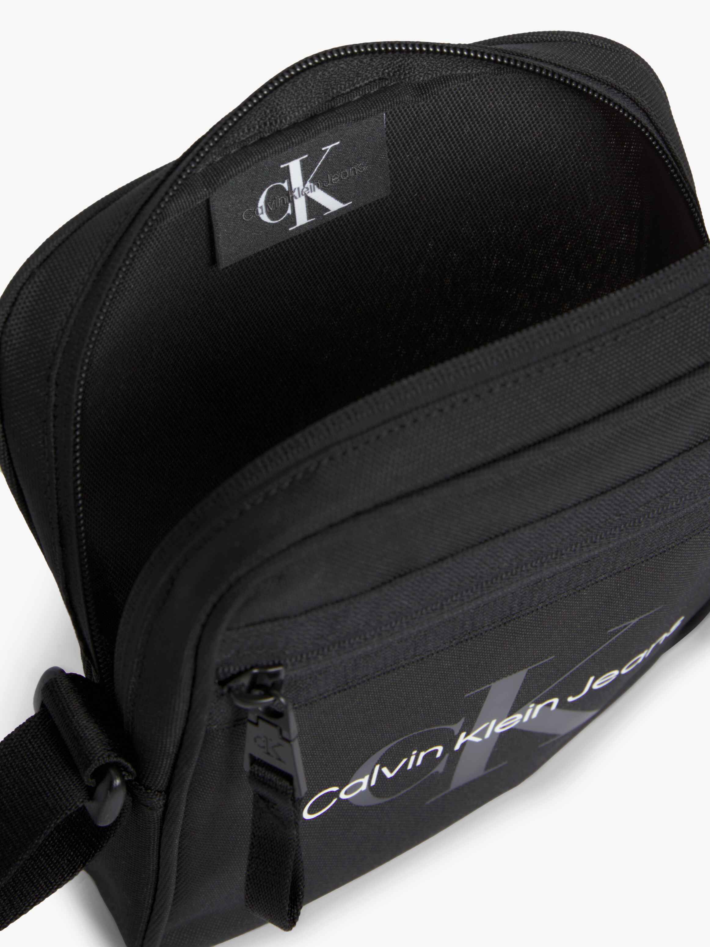 BANDOLERA CALVIN KLEIN SPORT REPORTER HOMBRE - Image 2