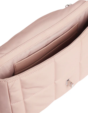 BOLSO RE-LOCK QUILT CALVIN KLEIN MUJER - Image 3