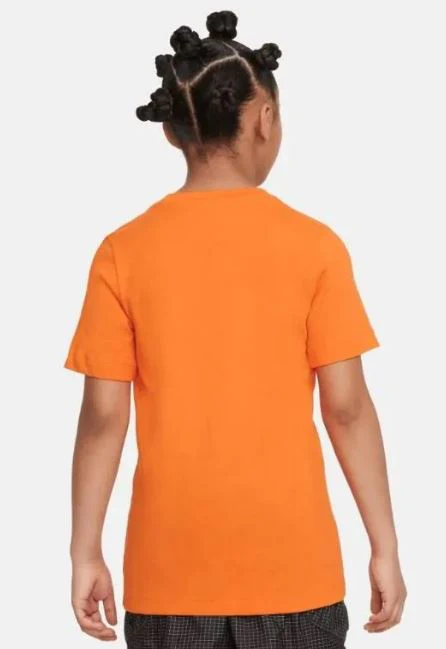 CAMISETA NIKE SPORTSWEAR FUTURA JUNIOR - Image 2