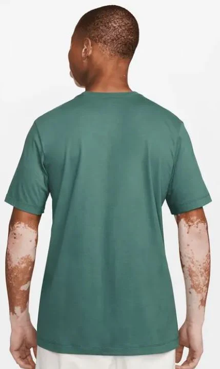 CAMISETA NIKE SPORTSWEAR SWOOSH HOMBRE - Image 2