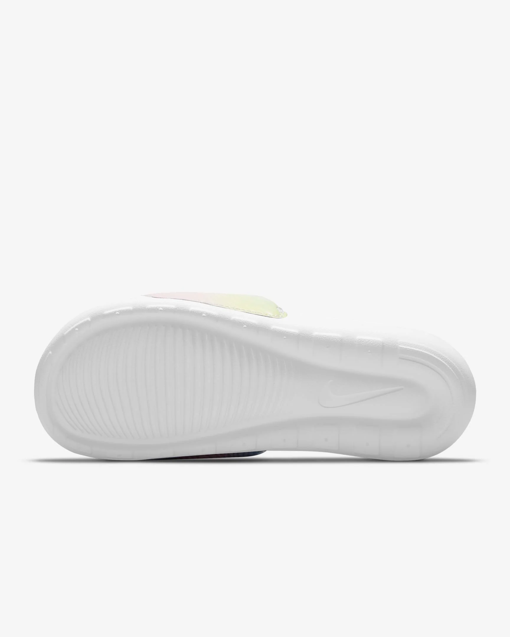 CHANCLA VICTORI ONE PRINT FA21 NIKE MUJER - Image 2