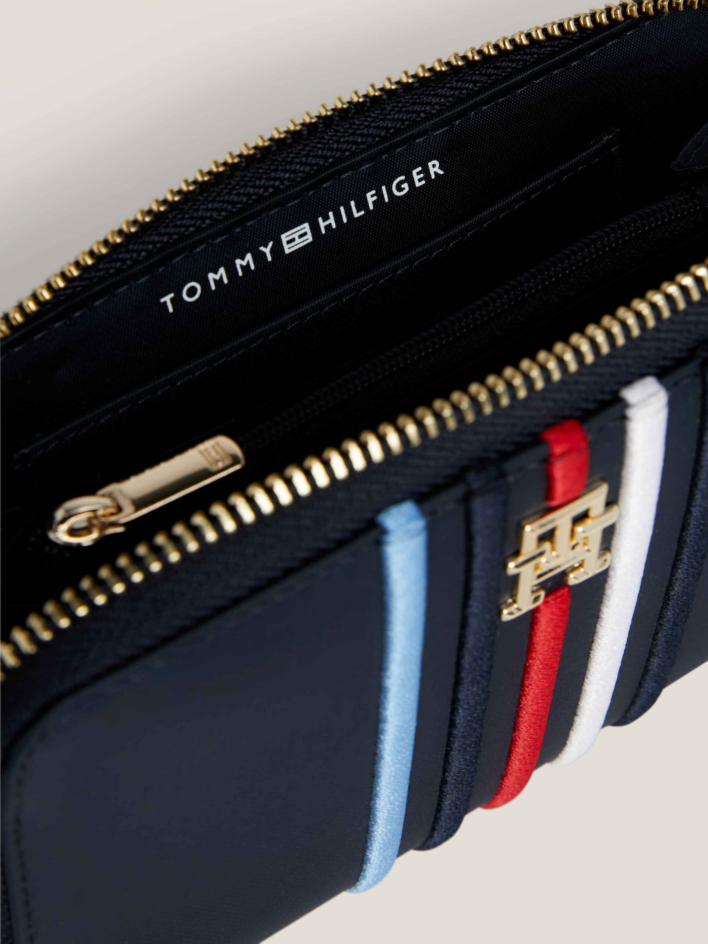MONEDERO TOMMY HILFIGER POPPY MUJER - Image 4