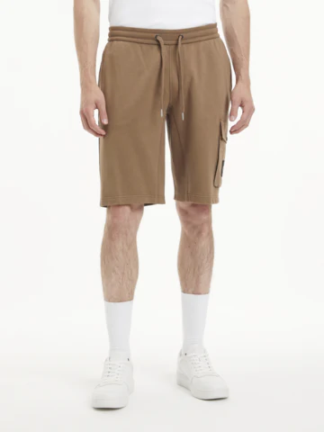 PANTALON LOGO BADGE CALVIN KLEIN HOMBRE