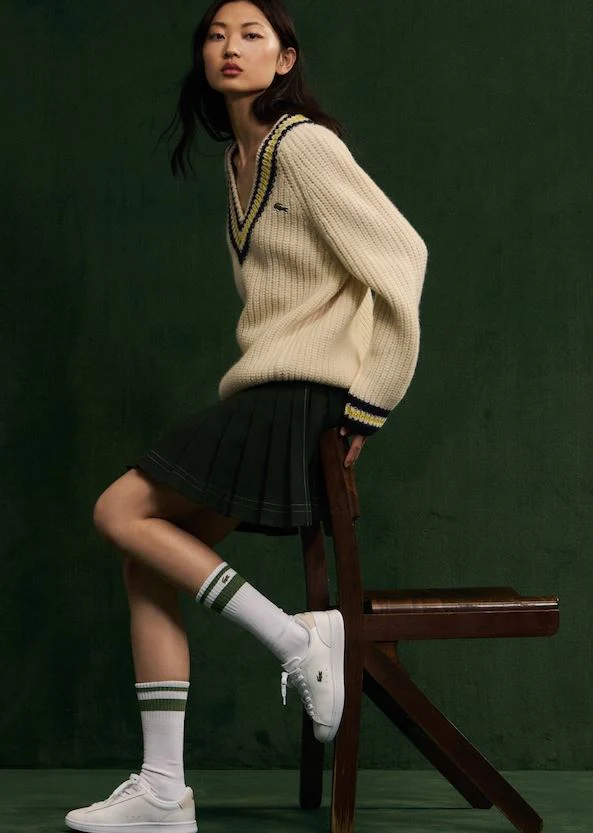 ZAPATILLA LACOSTE CARNABY MUJER - Image 2